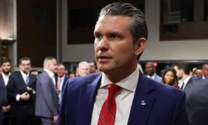 对中俄口出狂言后，英方接连谈台湾问题，斯塔默做“开战”准备？