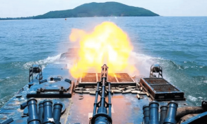 又来一个头铁的？新西兰军舰过航台湾海峡，在我军眼皮子底下造次！