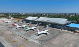 印度厚着脸皮，提出不情之请，求中方敞开新疆要地帮其输血续命