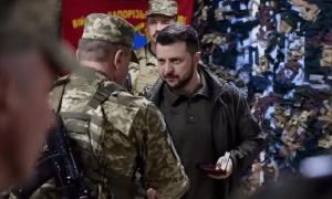 无人机血洗战场！美军伤亡比1:1.3背后，台海冲突预案藏着哪些致命变数？