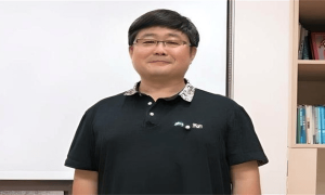 解放军行动了！军机三面包夹，同一时间，台防空识别区也响起警报