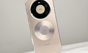 原创 
            华为Mate100设计曝光：双环+100标识，这颜值能打败iPhone吗？