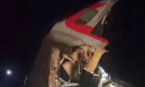 突发！“不明身份者引爆4个爆炸装置”，俄罗斯一桥梁坍塌致火车脱轨，数十人伤亡