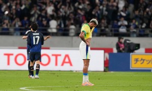 日本男足让二追三，成为本世纪首支击败巴西的亚洲球队
