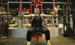 30岁健美运动员王昆去世，曾获职业赛事八连冠，离世前正筹备新健身房开业