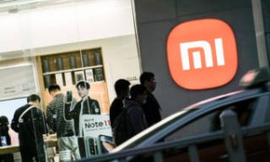 小米SU7成都事故再引解锁争议，打不开的电动车门已成监管焦点