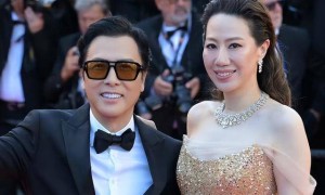 演都不演了！甄子丹老婆谈香港火灾，指责是内地害的，舆论大炸锅