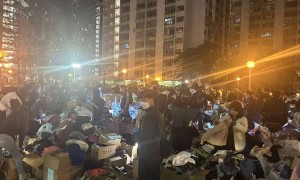 “从年轻住到退休”，住在香港宏福苑里的老人们