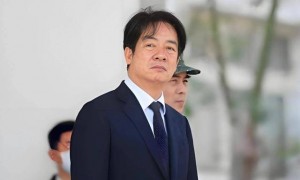 不装了?郑丽文替赖清德喊冤,叫嚣“武力保台”,大陆三管齐下